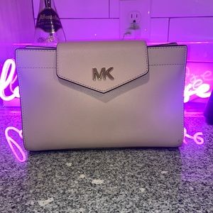 Michael Kors crossbody bag